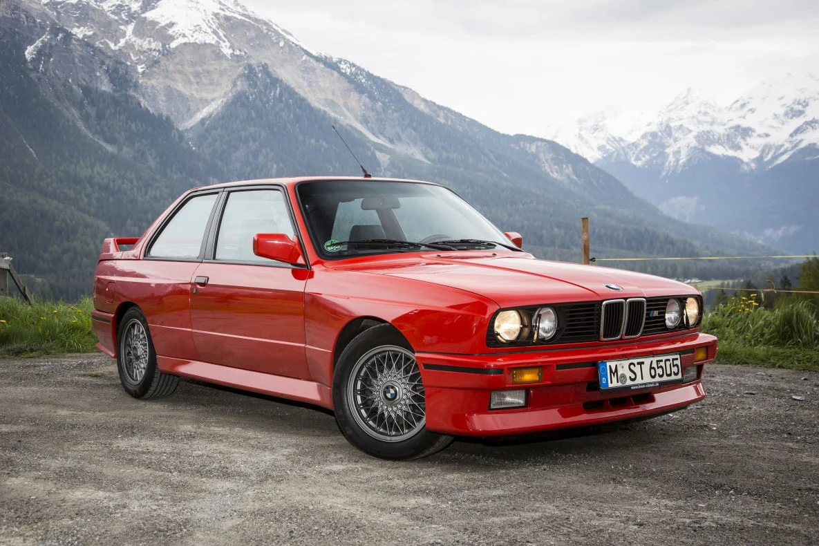 foto BMW E30