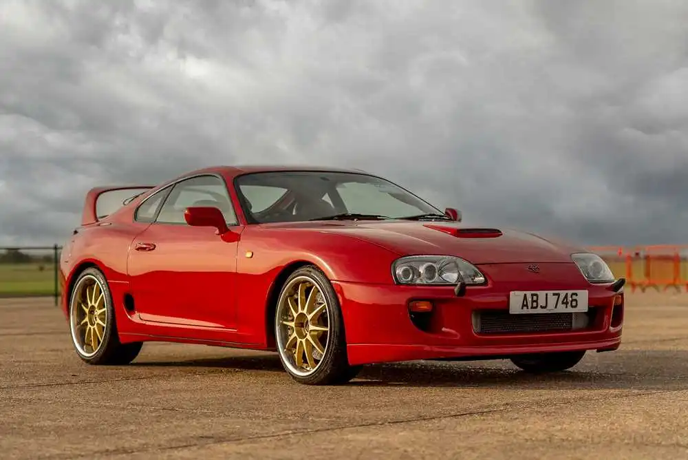 foto Toyota Supra MK4